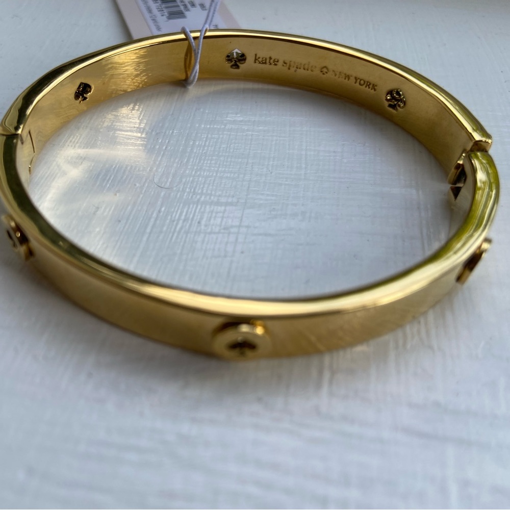 Kate Spade studded hinged bangle nwt